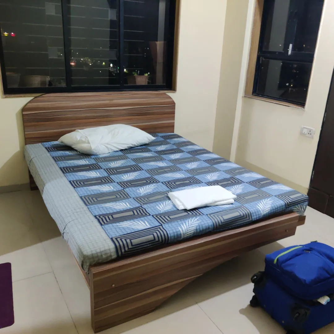 Double Sharing PG in 3 BHK for rent in Brahmand, Thane